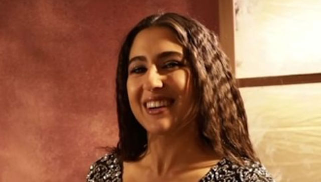 What has been the most 'Chaka Chak' moment of Sara Ali Khan in 2022? Actress reveals in this video What has been the most 'Chaka Chak' moment of Sara Ali Khan in 2022? Actress reveals in this video