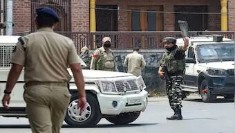 Kashmiri Pandit shot dead by terrorists in J&K's Pulwama