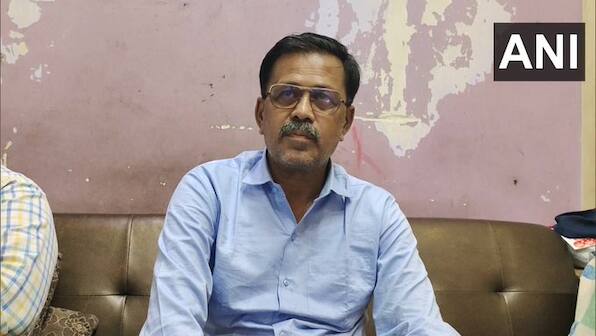 After AAP’s allegation of abduction of candidate, EC asks Gujarat CEO to probe and take action