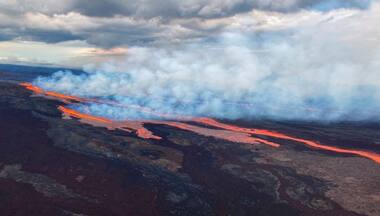 More people flee after eruption of Indonesia's Mount Semeru