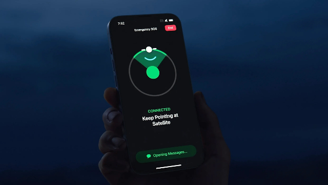 Apple’s satellite SOS feature to arrive soon on iPhone 14 Series soon, Apple invests about $450 for the tech Apple’s satellite SOS feature to arrive soon on iPhone 14 Series soon, Apple invests about $450 for the tech