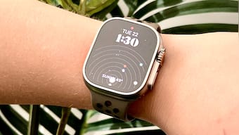 Astronomy watch face on Apple Watch enables exciting view of Solar System; check features here