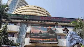 Sensex sheds early gains to close at 62,182, down 389 point