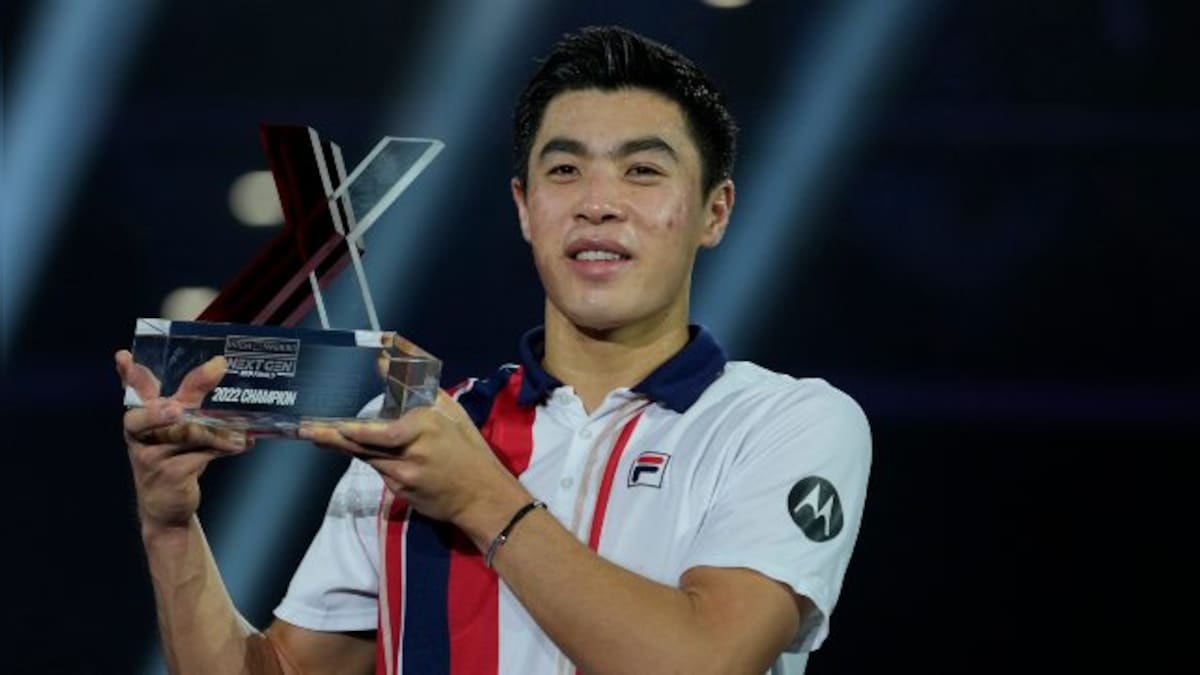 Brandon Nakashima beats beat Jiri Lehecka to win Next Gen ATP Finals