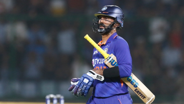 Dinesh Karthik puts up cryptic post about T20 World Cup, prompts speculation around retirement Dinesh Karthik puts up cryptic post about T20 World Cup, prompts speculation around retirement