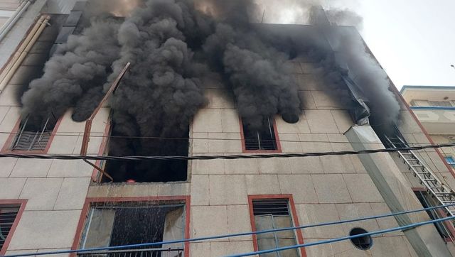 Delhi: 2 dead, several trapped in massive fire at footwear factory in Narela Industrial Area Delhi: 2 dead, several trapped in massive fire at footwear factory in Narela Industrial Area