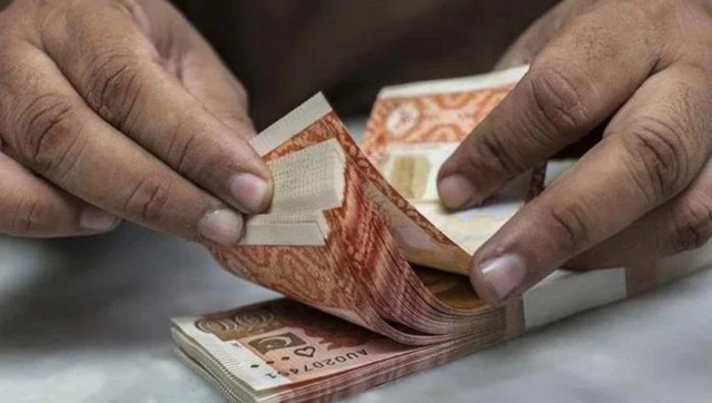 Pakistan in dire financial danger as FDI declines by 52 percent Pakistan in dire financial danger as FDI declines by 52 percent