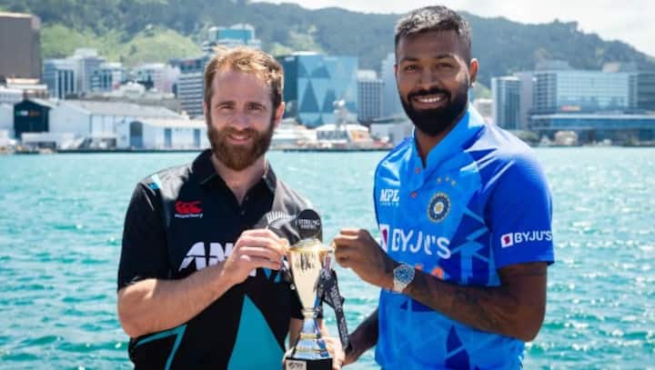 India vs New Zealand: Hardik Pandya, Kane Williamson unveil T20 trophy in Wellington India vs New Zealand: Hardik Pandya, Kane Williamson unveil T20 trophy in Wellington
