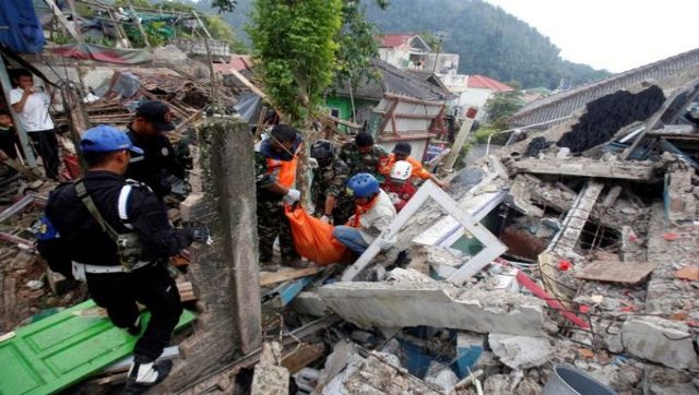 Indonesia quake: Six-year-old pulled alive from wreckage, death toll rises to 271 Indonesia quake: Six-year-old pulled alive from wreckage, death toll rises to 271