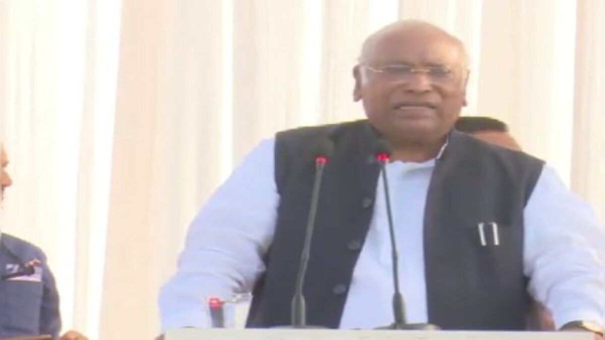 Watch: Congress chief Kharge hits out at PM Modi, calls him 'jhootho ke sardar' in poll-bound Gujarat