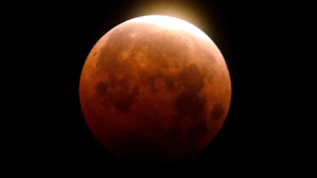 Last Lunar Eclipse of 2022: Places, timing and everything you need to know