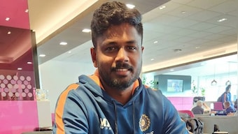 'This Is A Joke': Twitter slams Team India management for ignoring Sanju Samson and Umran Malik in NZ T20Is