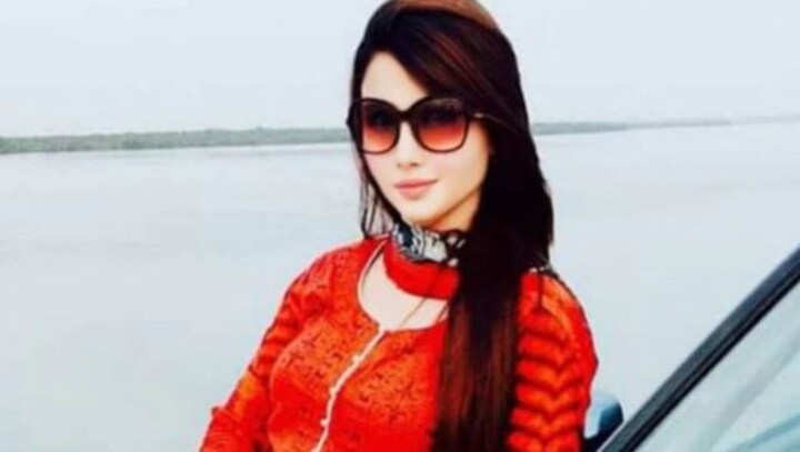 'Will marry a Zimbabwean guy': Pakistani actress' promise to see India lose against Zimbabwe