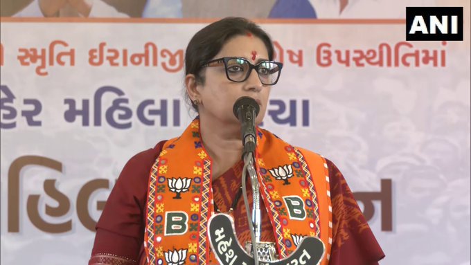 Smriti Irani attacks Rahul Gandhi over alleged ‘Pakistan Zindabad’ slogan during Bharat Jodo Yatra Smriti Irani attacks Rahul Gandhi over alleged ‘Pakistan Zindabad’ slogan during Bharat Jodo Yatra