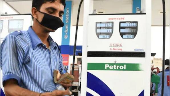 Petrol, diesel prices today, 1 November: Rates remain unchanged, check here