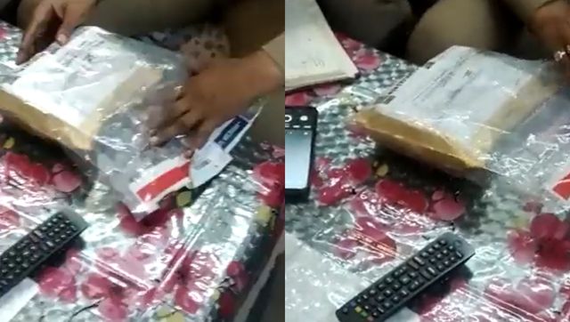 Ghaziabad: Thieves return Rs 4 lakh worth of stolen jewelry via 'courier' Ghaziabad: Thieves return Rs 4 lakh worth of stolen jewelry via 'courier'