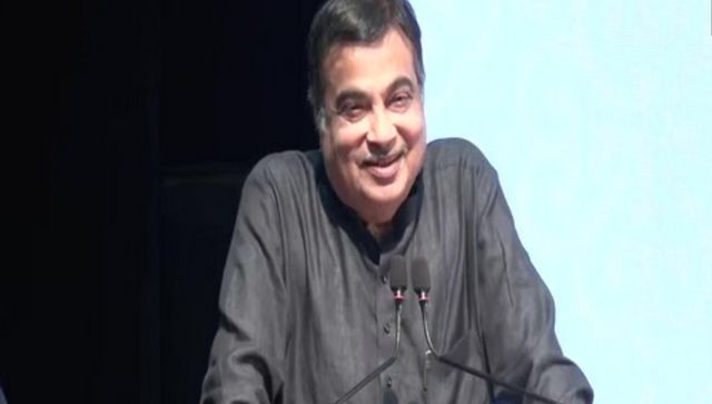Gadkari praises Manmohan Singh, says India indebted to former PM for economic reforms Gadkari praises Manmohan Singh, says India indebted to former PM for economic reforms