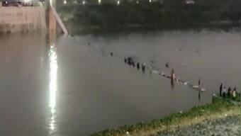 Morbi bridge collapse: Gujarat HC takes suo motu cognisance, issues notice to state government