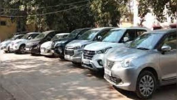 Delhi air pollution: Govt may lift ban on plying of BS-III petrol, BS-IV diesel 4-wheelers; meeting today