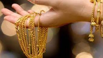 Gold price today: 10 grams of 24-carat sold at Rs 52,650; silver at Rs 61,700 per kilo