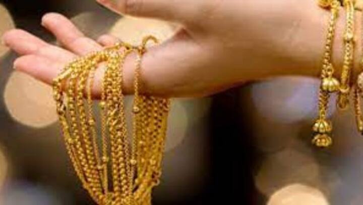 Gold price today: 10 grams of 24-carat sold at Rs 52,650; silver at Rs 61,700 per kilo