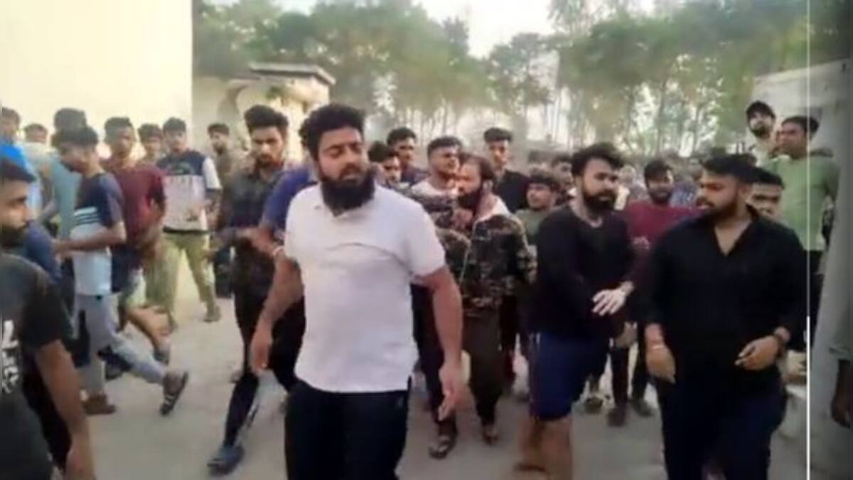 Punjab: Clashes broke between students of Bihar and Kashmir after ...