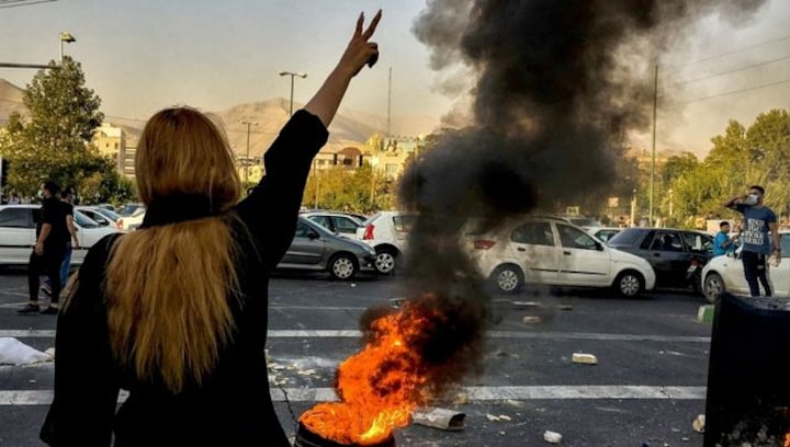 Male Iranian protestors raped, ice placed under testicles in prison, says Amnesty report