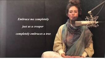 'Most powerful tribute to love': Anand Mahindra mesmerised by woman chanting Sanskrit mantra