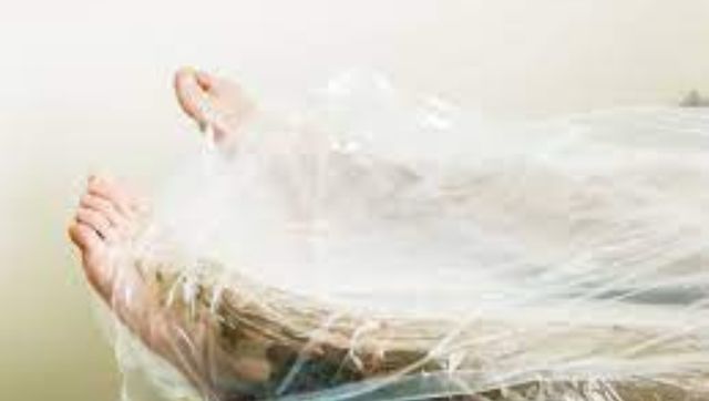 Elderly dies midway during sex, lover dumps body by roadside with the help of husband, brother-in-law Elderly dies midway during sex, lover dumps body by roadside with the help of husband, brother-in-law