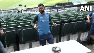 Virat Kohli celebrates 34th birthday at MCG, cuts cake with journalists; see photos