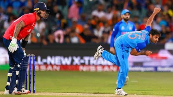 Dinesh Karthik reveals how India coach Rahul Dravid has been 'appreciative' of Bhuvneshwar Kumar's contributions