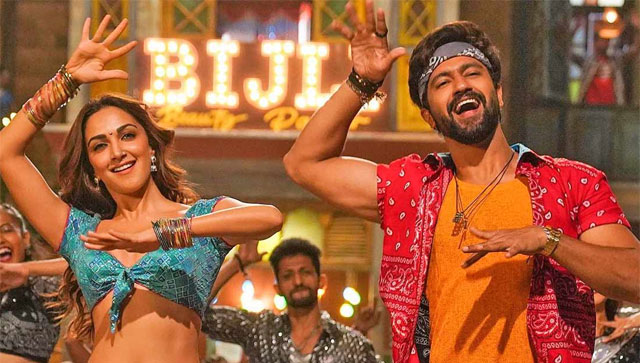 Shashank Khaitan on Bijli song from Govinda Naam Mera: 'There is a great talent pool which has created it' Shashank Khaitan on Bijli song from Govinda Naam Mera: 'There is a great talent pool which has created it'
