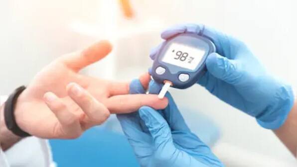 World Diabetes Day 2022: 6 ways to reduce the risk of getting the disease