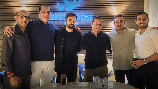 Emraan Hashmi announces wrap-up of his upcoming film Ground Zero Emraan Hashmi announces wrap-up of his upcoming film Ground Zero