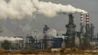 Why is a Japanese firm testing vending machines that suck carbon dioxide from atmosphere?