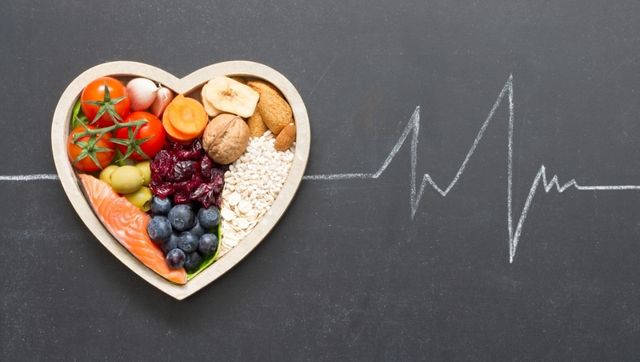 Delhi-NCR Pollution: 7 wonder foods that will help you beat it! Delhi-NCR Pollution: 7 wonder foods that will help you beat it!