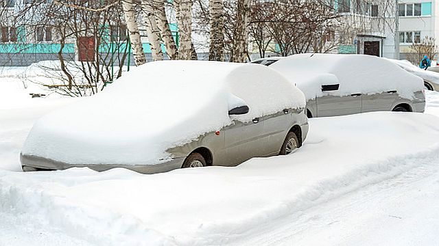 Explained: The 'lake-effect snow' that caused six feet of snow to fall in one storm in Buffalo Explained: The 'lake-effect snow' that caused six feet of snow to fall in one storm in Buffalo