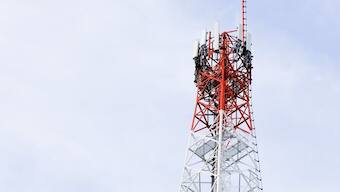 Height of Thievery: After an entire rail engine, thieves in Bihar steal a mobile tower