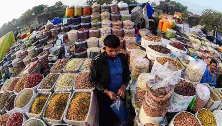 Retail inflation falls to 6.77% in October