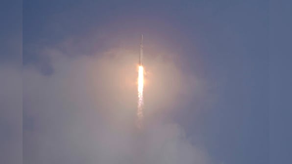 WATCH: SpaceX launches mega Falcon Heavy rocket, nails side-by-side booster landings