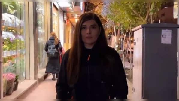 Popular Iranian actress Hengameh Ghaziani arrested day after appearing in public without hijab: Report