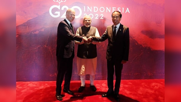 G20 Summit LIVE: PM Modi & Xi's first handshake since Galwan at dinner hosted by Joko Widodo