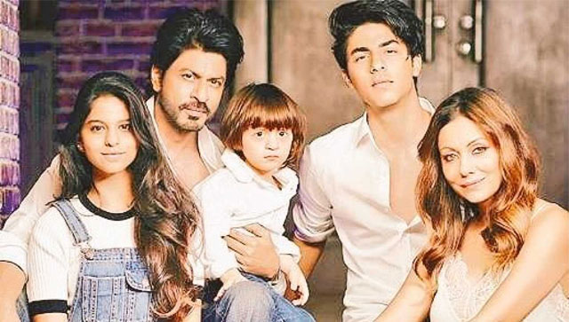 Happy Birthday Shah Rukh Khan: A glance at instances when he proved to be the ultimate family man Happy Birthday Shah Rukh Khan: A glance at instances when he proved to be the ultimate family man