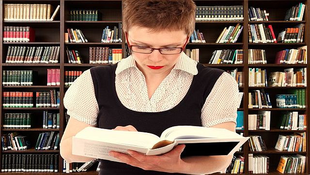 Explained: The meaning of 'Bachelor's handbag,' the Australian dictionary's people's word of the year Explained: The meaning of 'Bachelor's handbag,' the Australian dictionary's people's word of the year