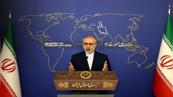 Iran imposes sanctions on UK spy, defence chiefs among 32 others