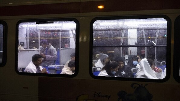 Texas sends nearly 90 migrants by bus to Philadelphia