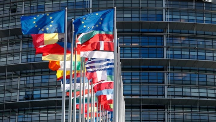 European Parliament mired in 'corruption' as raids and arrests follow allegations of money, gifts from Qatar