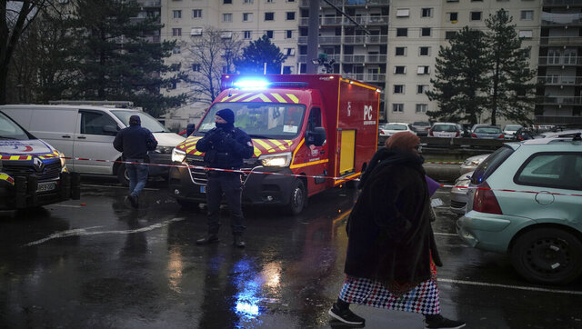 France: 10 dead, including five children, in Lyon apartment fire France: 10 dead, including five children, in Lyon apartment fire