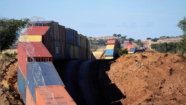 US to remove makeshift container border from Mexico border in Arizona