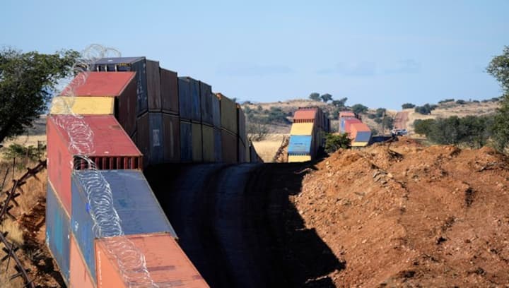 US to remove makeshift container border from Mexico border in Arizona